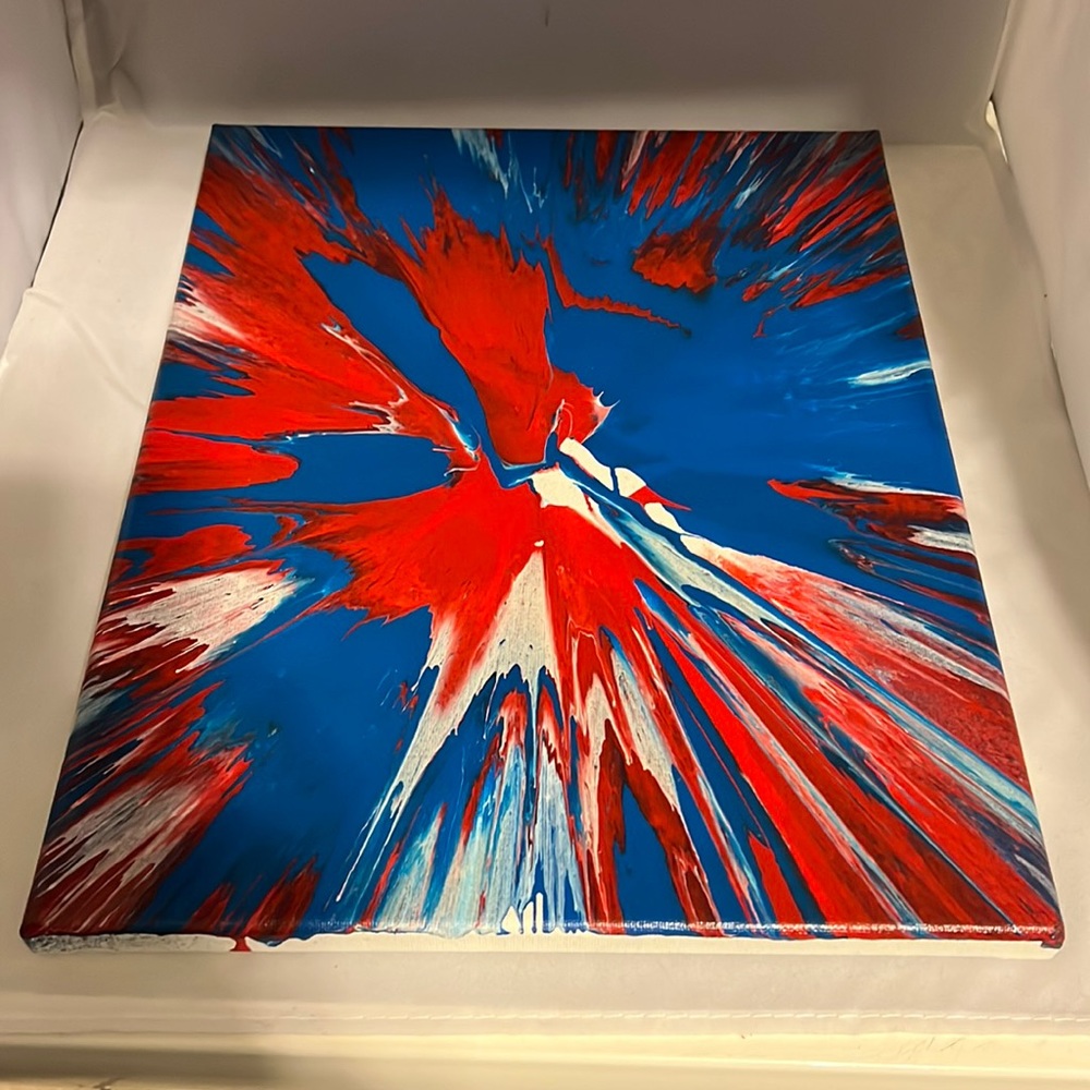 One of a kind Painting  spin art size 11x14 it’s a great piece art handmade